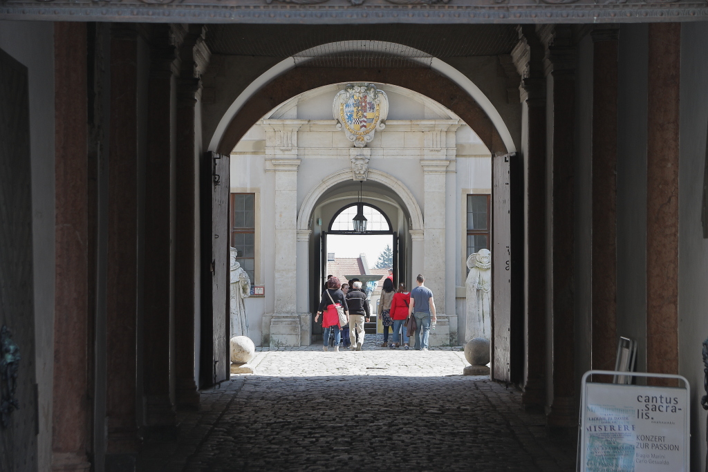 Tor Schloss Neuburg